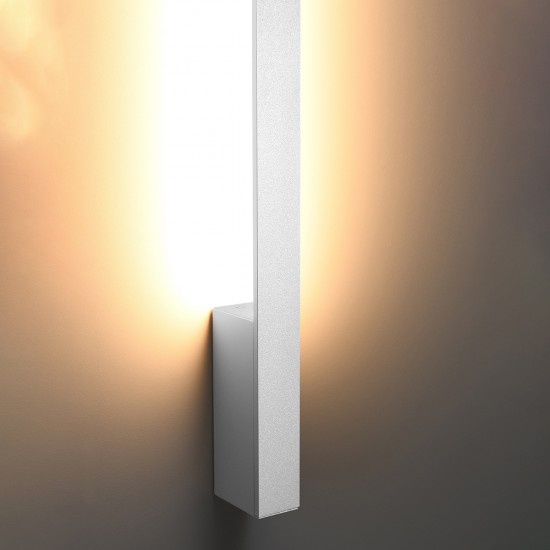 Wall lamp LAHTI M white 3000K
